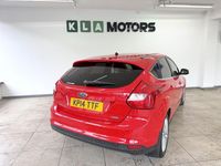 Used Ford Focus Zetec 125 HP (91 kW) 2014 Red Hatchback