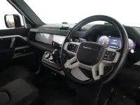 Używany Land Rover Defender Dynamic 2024 Biały SUV