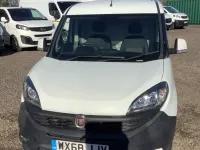 Begagnad Fiat Doblò 95 HK (69 kW) 2018 Vit Minibuss