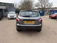 Used Nissan Qashqai Acenta 141 HP (103 kW) 2011 Grey SUV