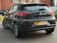 Used Renault Clio Evolution 90 HP (66 kW) 2023 Black Hatchback