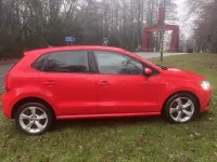Begagnad VW Polo SEL 2017 Röd Halvkombi
