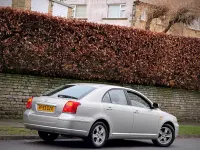 Used Toyota Avensis T3 2003 Silver Hatchback