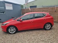 Used Kia Ceed 2015 Red Hatchback