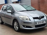 Usado Toyota Auris 124 HP (91 kW) 2009 Prateado Citadino