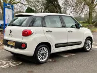 Używany Fiat 500L Lounge 85 KM (62 kW) 2013 Biały Minivan