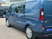 Used Renault Trafic 115 HP (84 kW) 2016 Blue MPV
