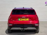 Begagnad Kia e-Niro 150 kW (204 HK) 2023 Röd SUV