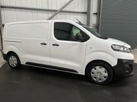 Used Vauxhall Vivaro Edition 2021 White MPV
