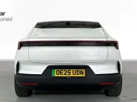 Begagnad Polestar 4 Plus 400 kW (544 HK) 2025 Vit SUV