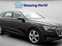 Usado Audi e-tron 230 kW (313 HP) 2021 Preto SUV