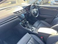 Used Skoda Superb LAURIN & KLEMENT 196 HP (144 kW) 2024 Silver Hatchback