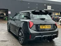 Used Mini Cooper S Hatch 201 HP (147 kW) 2024 Black Hatchback