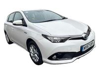 Used Toyota Auris Hybrid 2017 White Hatchback