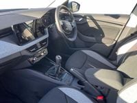 New Skoda Kamiq SE 70 HP (51 kW) 2025 Silver SUV