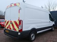 Begagnad Ford Transit 125 HK (91 kW) 2016 Vit Van