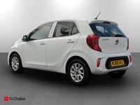 Used Kia Picanto 83 HP (61 kW) 2018 White Hatchback