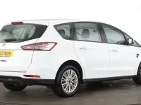 Used Ford S-MAX Zetec 2019 White MPV