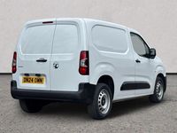 Used Vauxhall Combo 100 HP (73 kW) 2024 White MPV