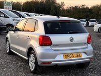 Used VW Polo SE 105 HP (77 kW) 2016 Sliver Hatchback