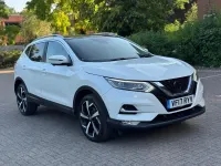 Used Nissan Qashqai Tekna 110 HP (80 kW) 2017 White SUV