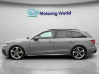 Usado Audi A4 Black Edition 150 CV (110 kW) 2021 Gris Familiar