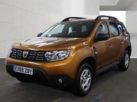 Used Dacia Duster Essentiel 114 HP (83 kW) 2019 Orange SUV