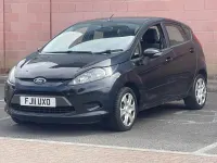 Used Ford Fiesta 70 HP (51 kW) 2012 Black Hatchback