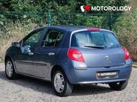 Used Renault Clio II Dynamique 98 HP (72 kW) 2006 Blue Hatchback