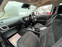 Used Isuzu Pick up 164 HP (120 kW) 2021 Grey Pickup