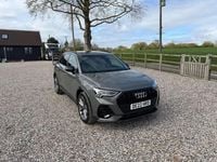 Używany Audi Q3 Black Edition 150 KM (110 kW) 2022 Szary SUV