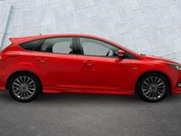 Used Ford Focus ST-Line 138 HP (101 kW) 2018 Red Hatchback
