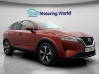 Used Nissan Qashqai N-Connecta 140 HP (102 kW) 2023 Red SUV
