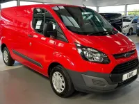 Usado Ford Transit Custom 100 HP (73 kW) 2013 Vermelho Van