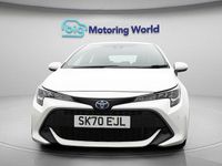 Used Toyota Corolla 122 HP (89 kW) 2020 White Hatchback