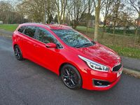 Używany Kia Ceed 118 KM (86 kW) 2017 Czerwony Hatchback