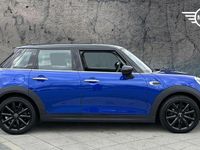 Used Mini Cooper Classic 134 HP (98 kW) 2020 Blue Hatchback