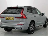 Usado Volvo XC60 Plus 247 HP (181 kW) 2025 Cinzento SUV