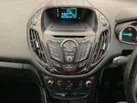 Used Ford B-MAX Zetec 95 HP (69 kW) 2016 Blue MPV