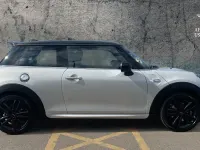 Usado Mini Cooper S Hatch 189 HP (139 kW) 2019 Prateado Citadino
