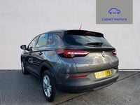 Used Vauxhall Grandland X S 130 HP (95 kW) 2019 Grey SUV