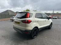 Używany Ford Ecosport Titanium 2015 Biały SUV