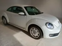 Begagnad VW Beetle Design 105 HK (77 kW) 2014 Vit Halvkombi