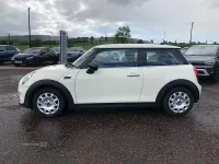Used Mini ONE Classic 2019 White Hatchback