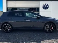 Nouă VW Golf VIII GTI 265 CP (194 kW) 2026 Gri Hatchback