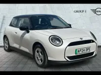 Used Mini Cooper SE Classic 158 kW (215 HP) 2024 White Hatchback