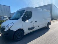 Used Vauxhall Movano 125 HP (91 kW) 2015 White MPV