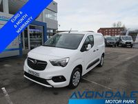 Used Vauxhall Combo Sportive 100 HP (73 kW) 2020 White MPV