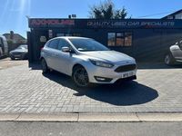 Used Ford Focus Zetec 115 HP (84 kW) 2015 Silver Hatchback