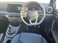 Used Seat Arona Black Edition 114 HP (83 kW) 2025 White SUV